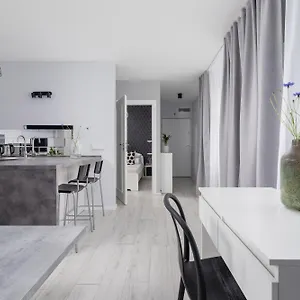 One Bedroom With A Balcony - Dietla 109 Street Kraków